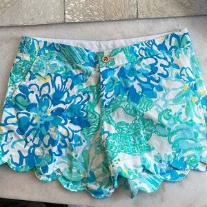 Lilly Pulitzer scalloped shorts